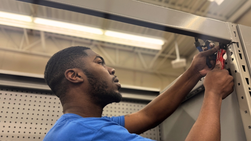 ProVantage field installer working with professional installation tools